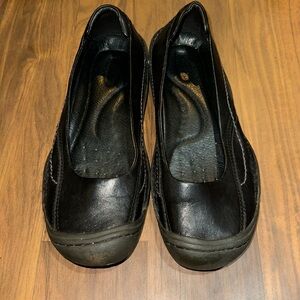 Women’s black Keen. Size 9.5